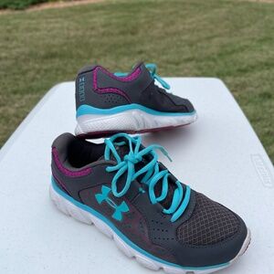 Under Armour Micro G Ladies Sneakers Tennis Shoes Size US 8.5